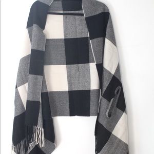Jcrew Buffalo Check Cape Style Scarf